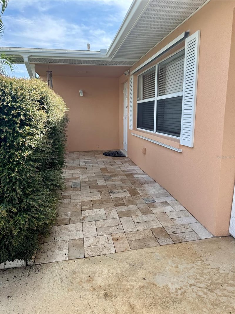 11424 80th Ave, Seminole, FL 33772