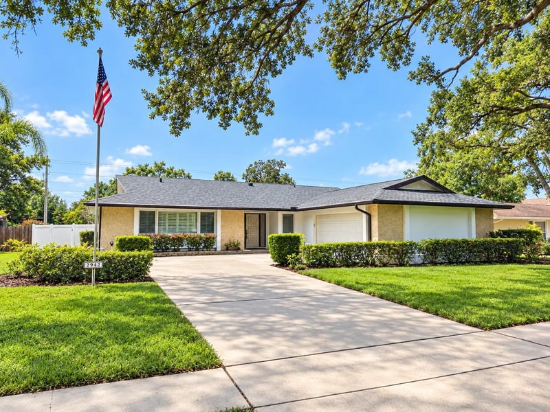 2942 Clubhouse Dr W, Clearwater, FL 33761