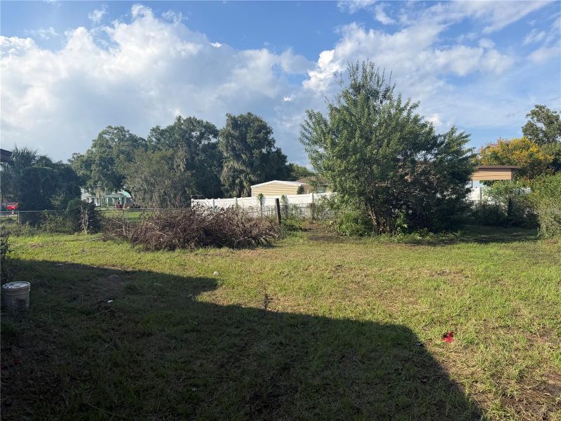 1104 E Warren St, Plant City, FL 33563
