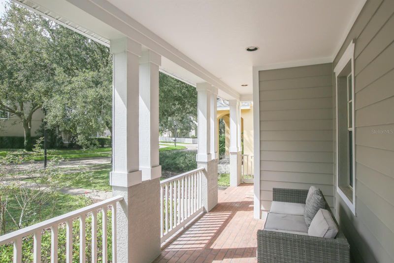 16244 Bridgewalk Dr, Lithia, FL 33547