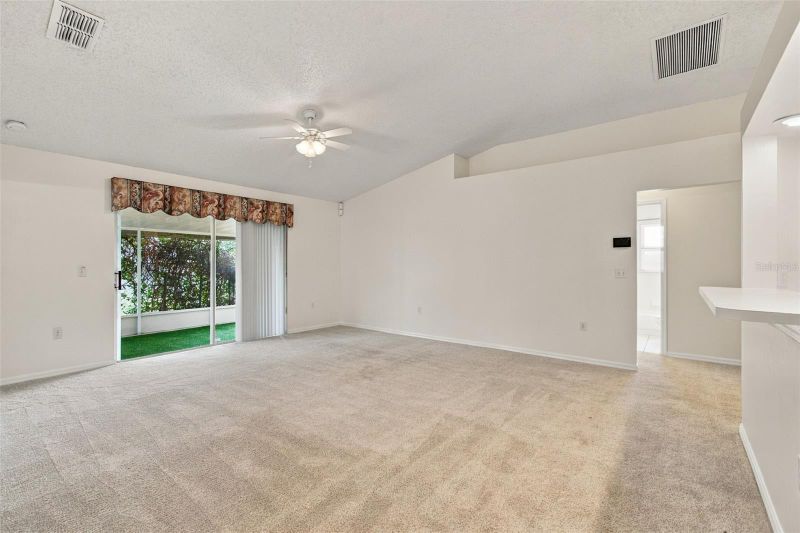 610 Lakemont Dr, Brandon, FL 33510