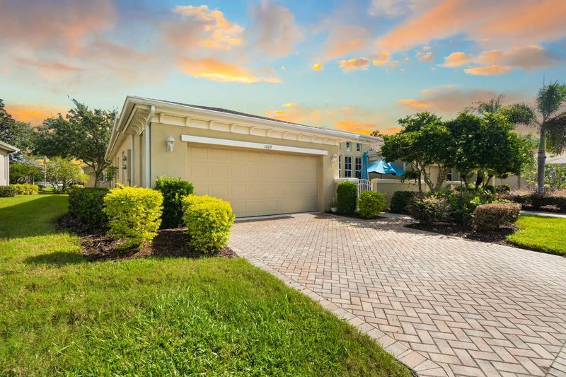 1009 Chelsea Greens Ct #37, Sun City Center, FL 33573