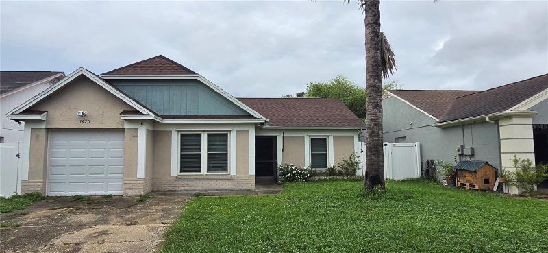 7920 George Washington Ln, Tampa, FL 33637
