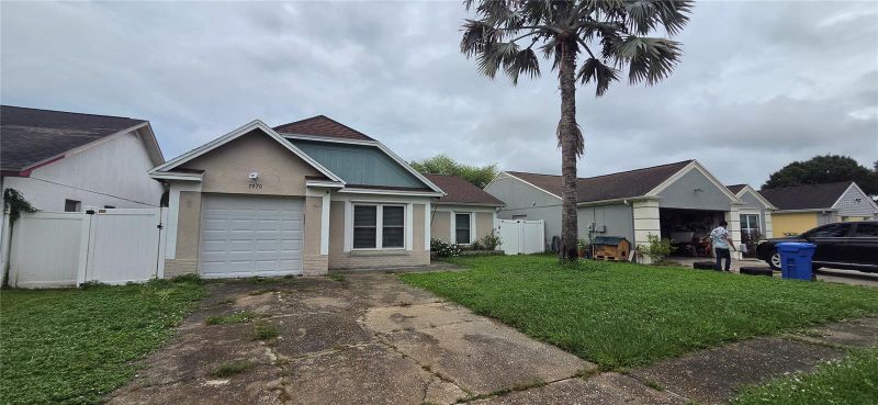 7920 George Washington Ln, Tampa, FL 33637