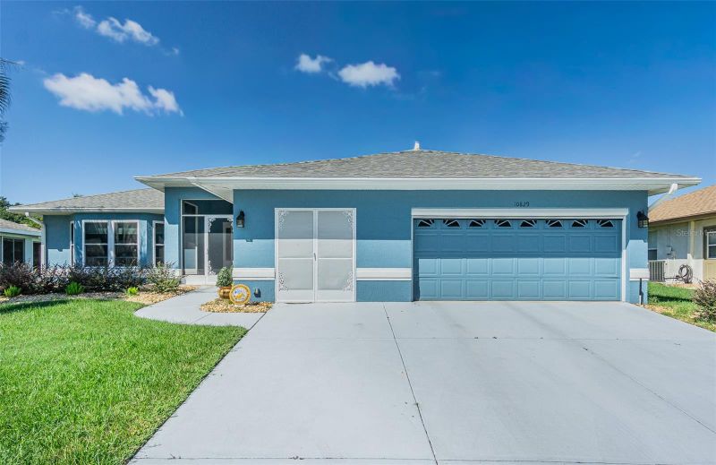 10829 Moshie Ln, San Antonio, FL 33576