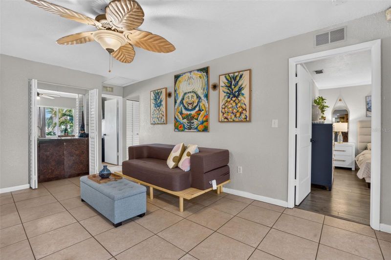 9259 119th Way, Seminole, FL 33772