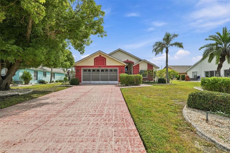 1803 E Del Webb Blvd, Sun City Center, FL 33573