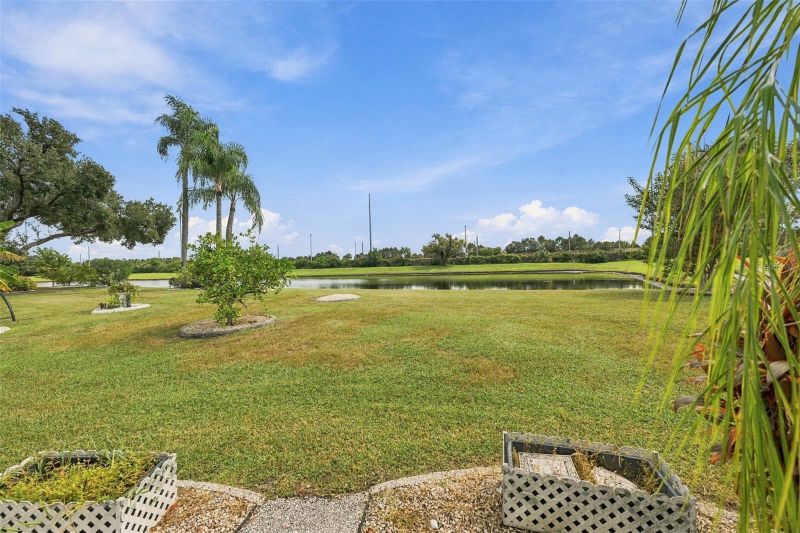 1803 E Del Webb Blvd, Sun City Center, FL 33573