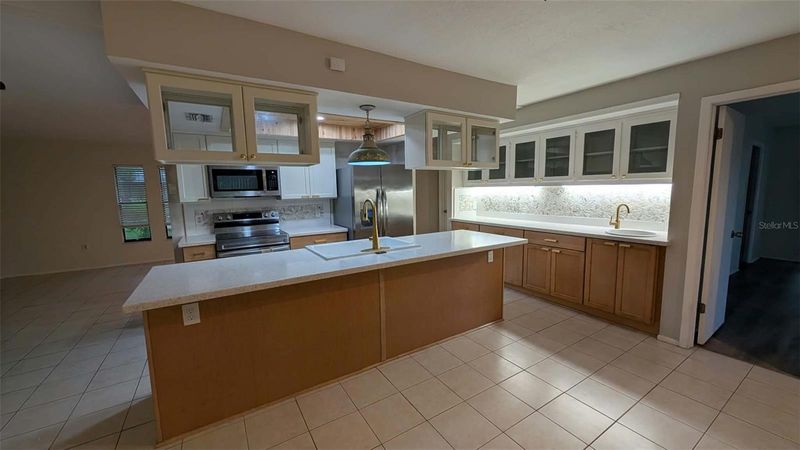 12408 Golden Oak Cir, Hudson, FL 34669