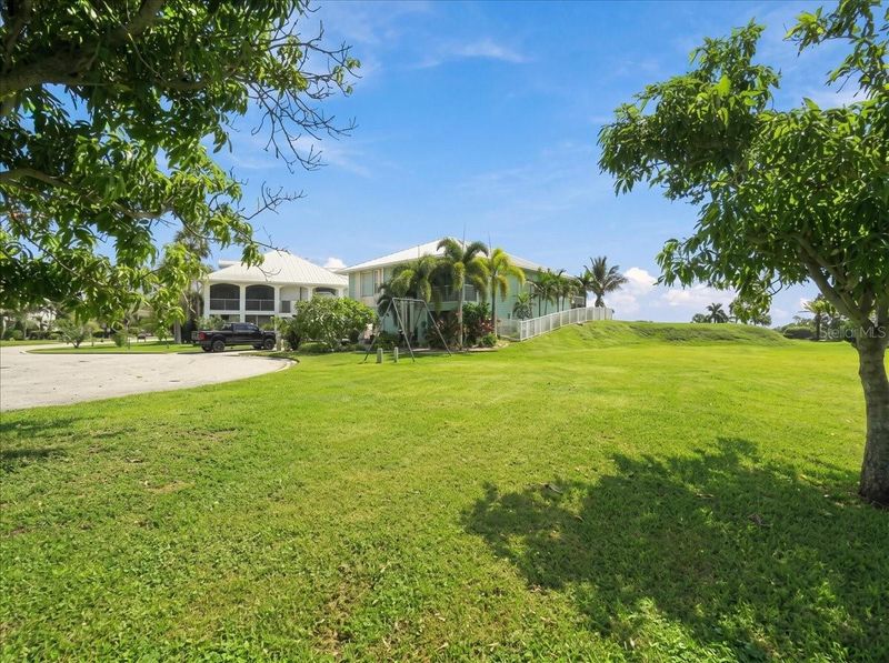 71 Island Ct, Terra Ceia, FL 34250