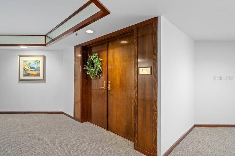 1660 Gulf Blvd #706, Clearwater, FL 33767