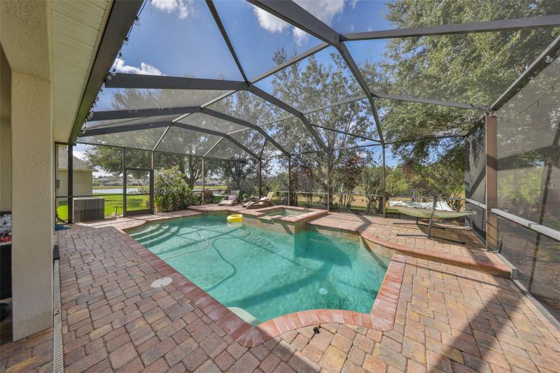 13914 Chalk Hill Pl, Riverview, FL 33579