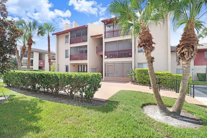 8602 Huron Ct #50, Tampa, FL 33614