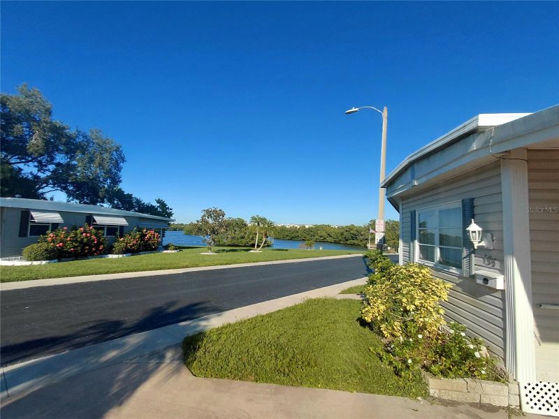 10399 67th Ave #135, Seminole, FL 33772