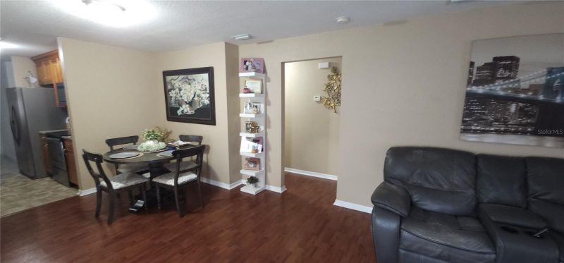 4814 Bonita Vista Dr, Tampa, FL 33634