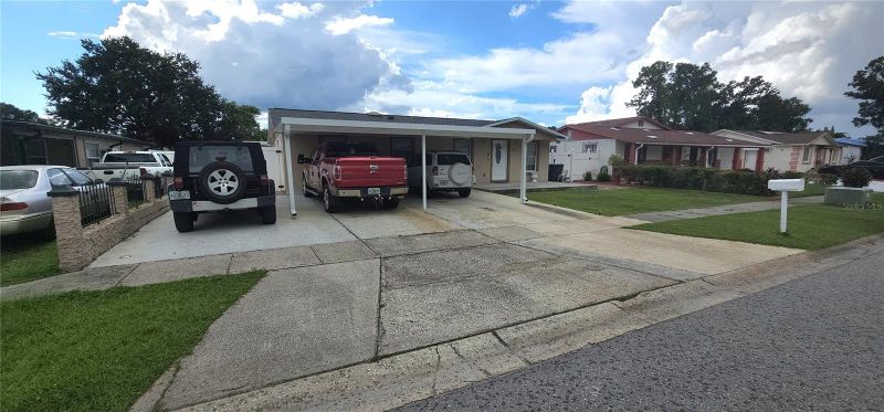 4814 Bonita Vista Dr, Tampa, FL 33634