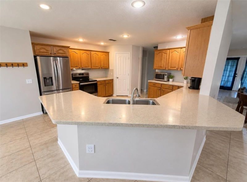 1301 Colson Rd, Plant City, FL 33567