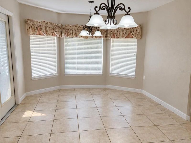 1301 Colson Rd, Plant City, FL 33567