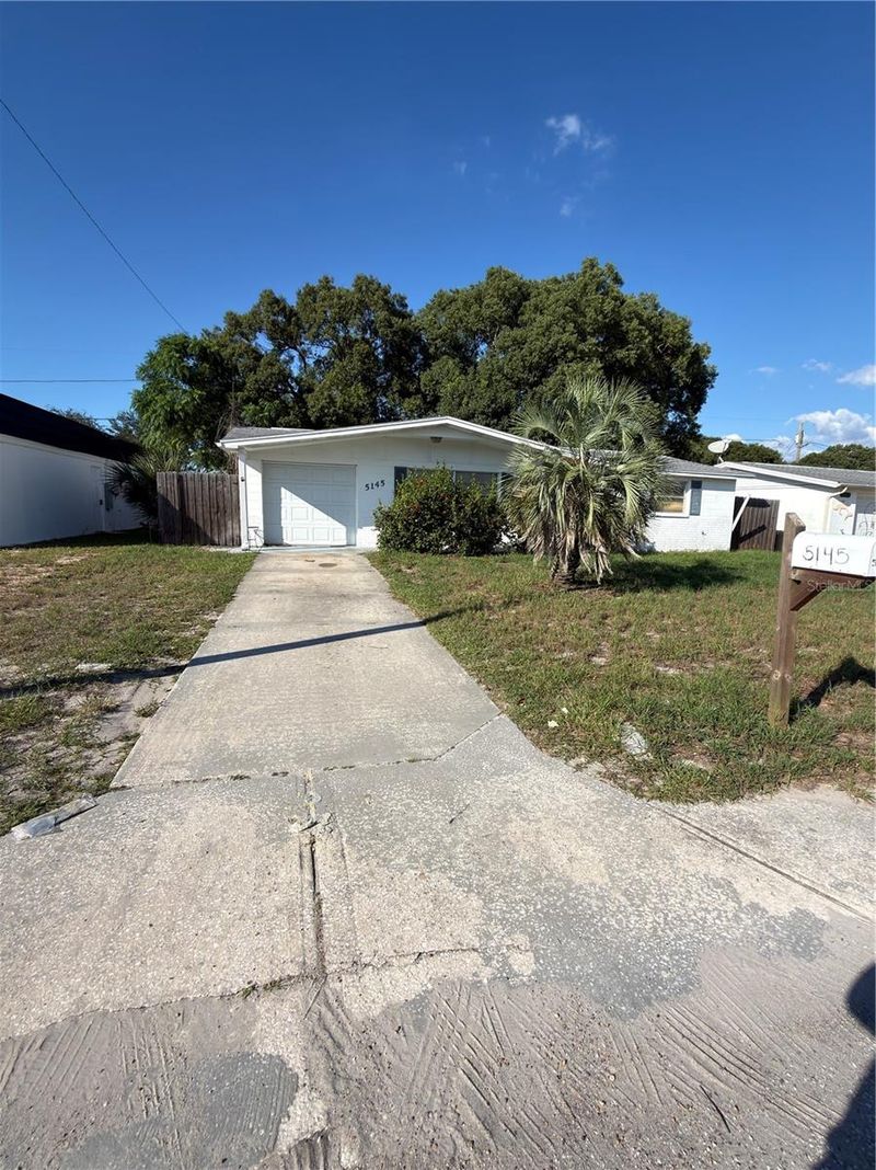 5145 Manor Dr, New Port Richey, FL 34652