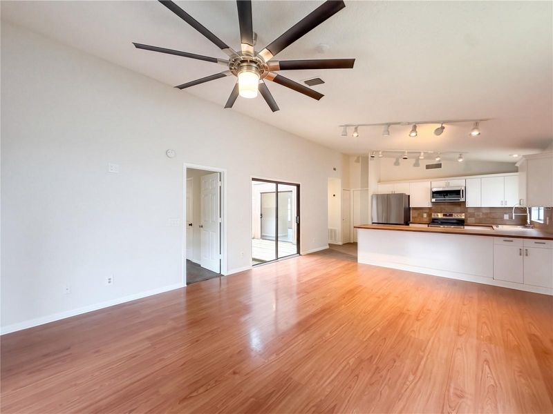 1309 Keel Pl, Valrico, FL 33594