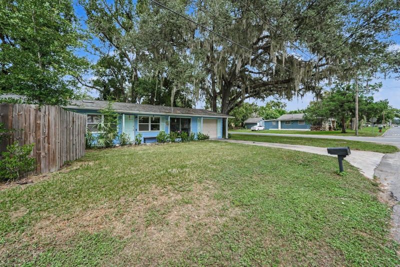 Zephyrhills, FL 33542