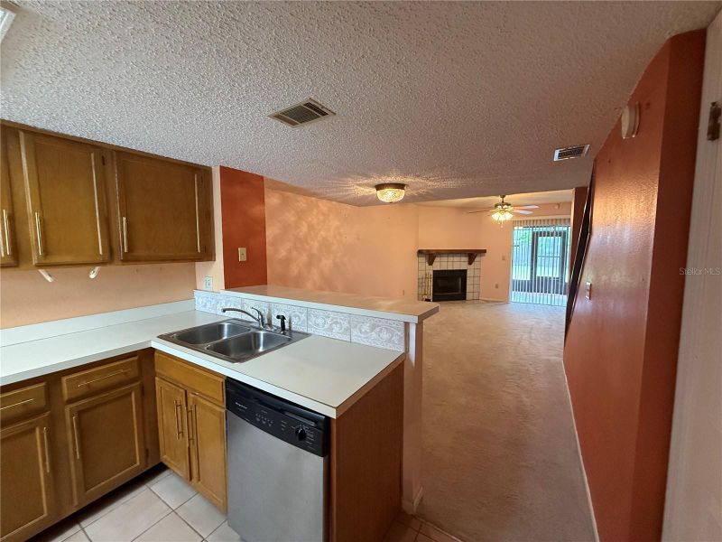 6681 121st Ave #G, Largo, FL 33773