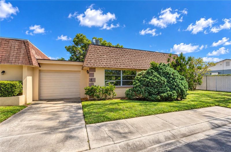 8445 Calais N, Pinellas Park, FL 33781