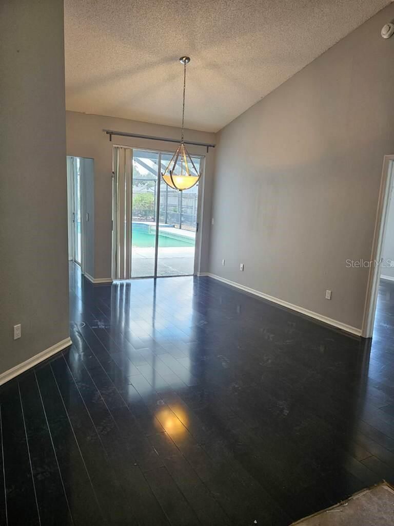 10306 Early Mist Ln, Riverview, FL 33569