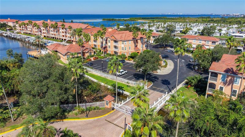 5000 Culbreath Key Way #8-207, Tampa, FL 33611