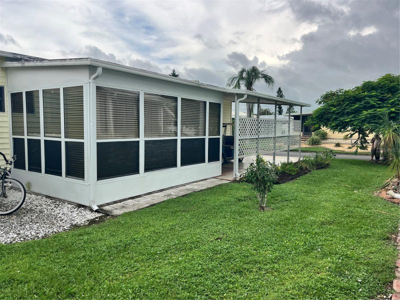 5316 53rd Ave E #I14, Bradenton, FL 34203