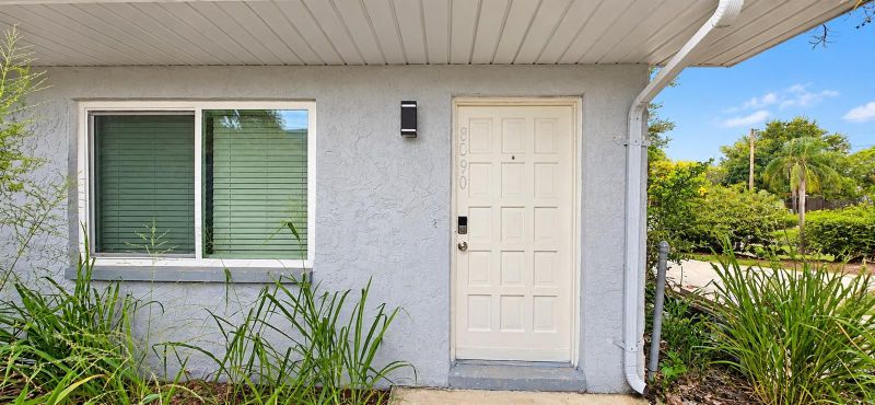 8090 50th Ave N #8092, St Petersburg, FL 33709