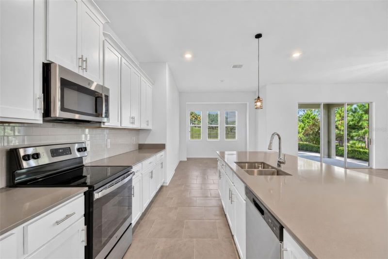 5319 Basalt Dr, Mount Dora, FL 32757