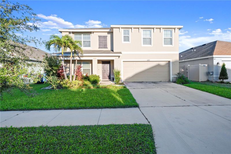 16762 Sunburst Lake St, Wimauma, FL 33598