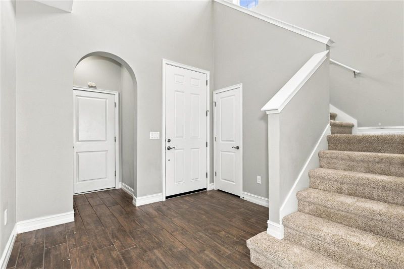 4694 Tramanto Ln, Wesley Chapel, FL 33543