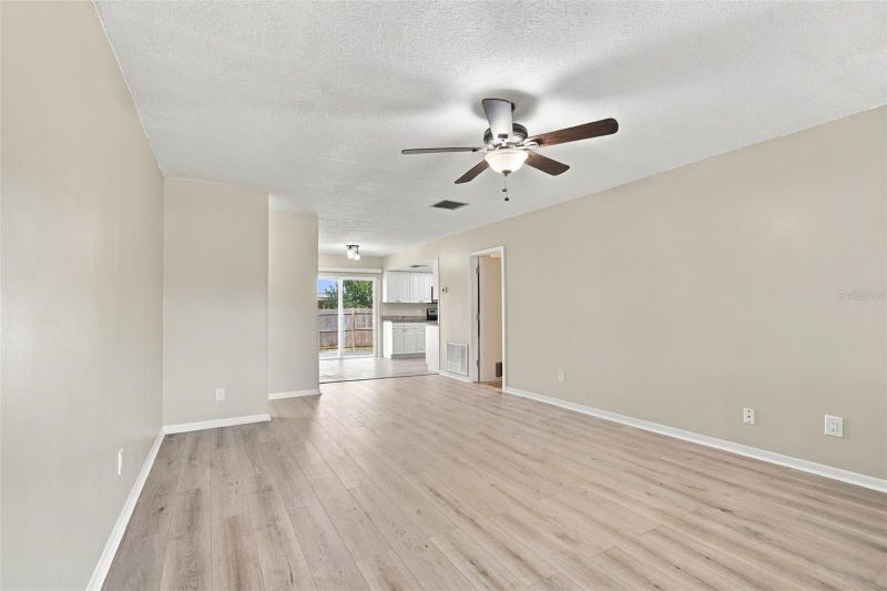 6331 68th Ave N, Pinellas Park, FL 33781