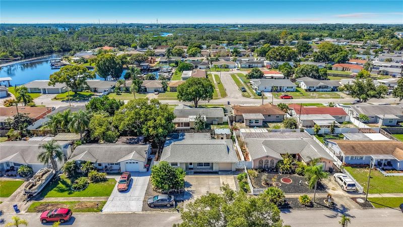 1153 Chancellor Dr, Holiday, FL 34690
