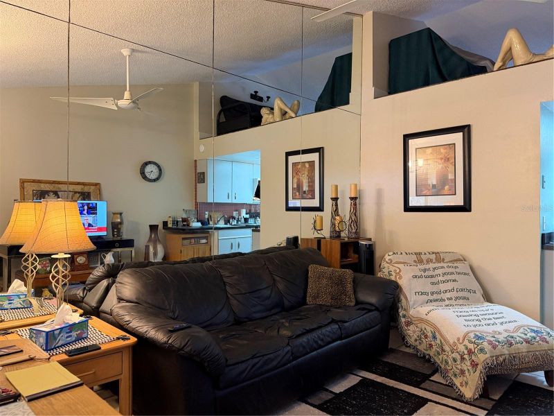 20893 Haulover Cv #6, Lutz, FL 33558