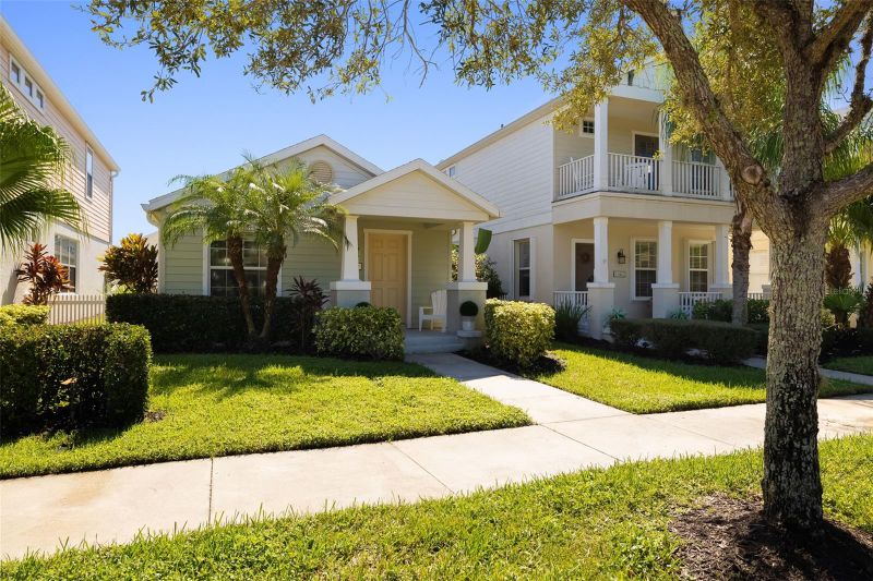6417 Pine Breeze Rn, Sarasota, FL 34243
