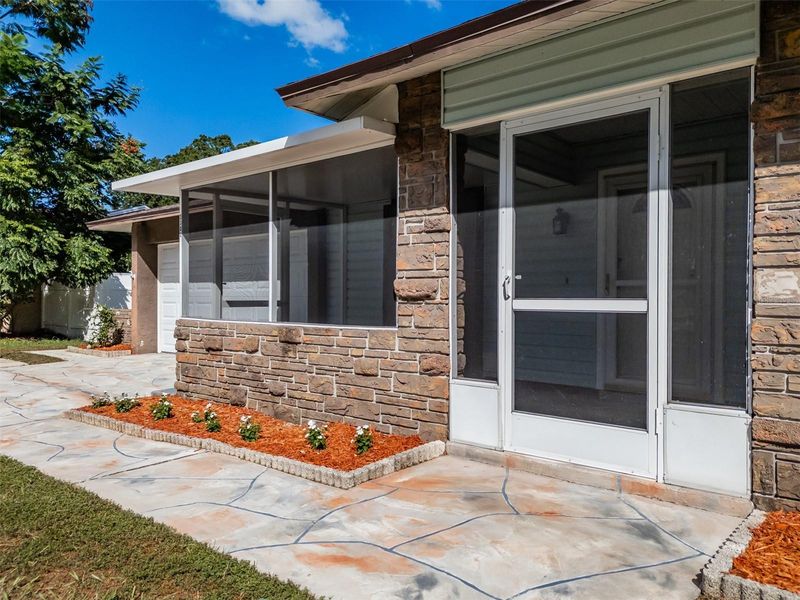 3302 King Richard, Seffner, FL 33584