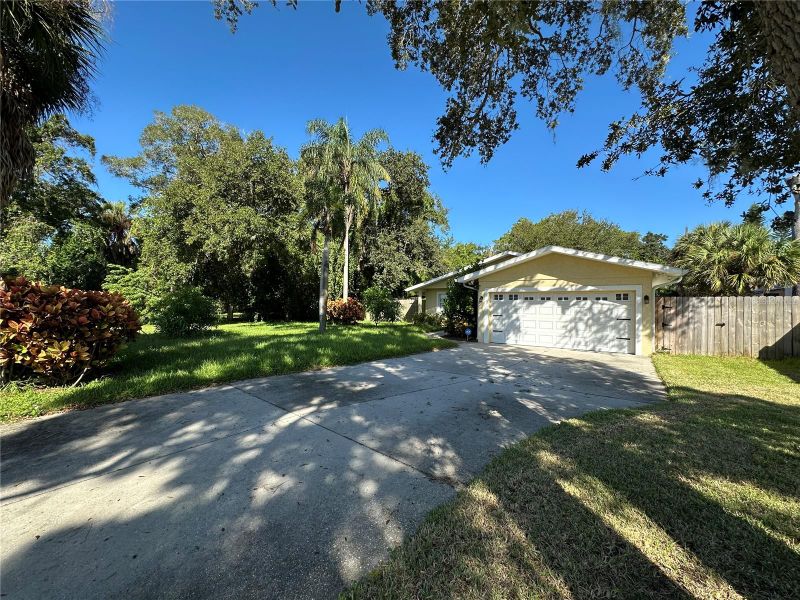 1791 Ezelle Ave, Largo, FL 33770