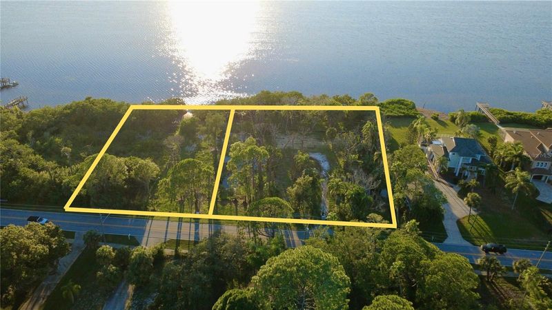 1018 S Florida Ave, Tarpon Springs, FL 34689