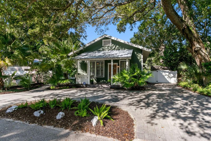 5407 S Russell St, Tampa, FL 33611