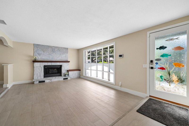 7321 Canal Blvd, Tampa, FL 33615