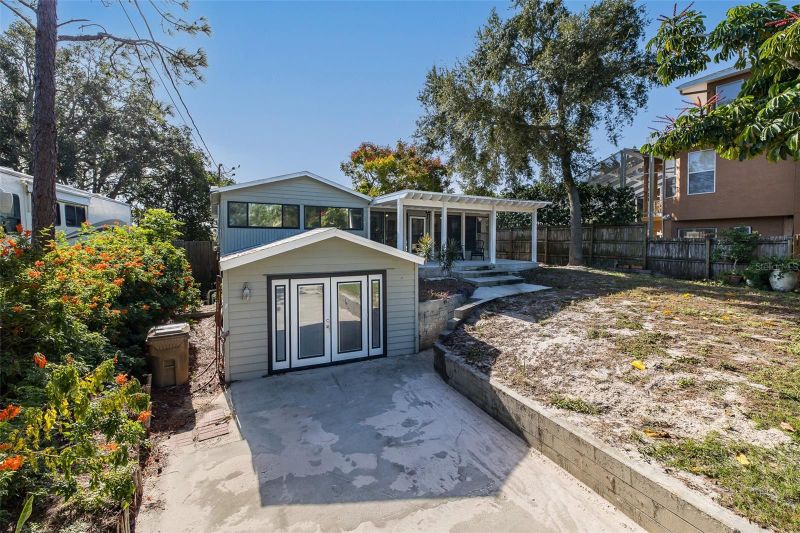 3138 Bluff Blvd, Holiday, FL 34691