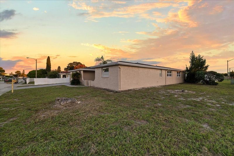 7204 Westcott Dr, Port Richey, FL 34668