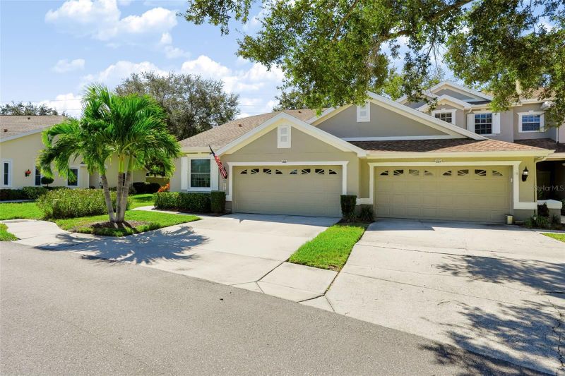 666 Spring Lake Cir, Tarpon Springs, FL 34688
