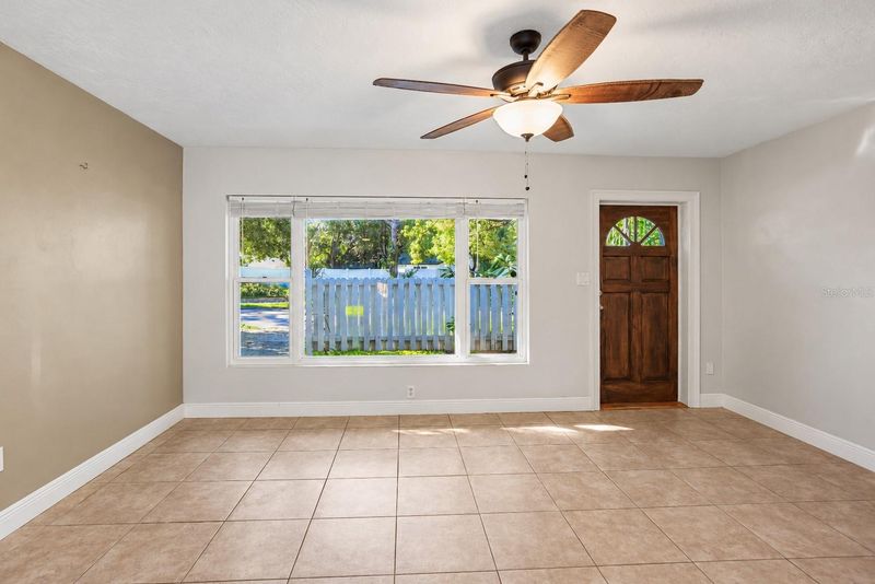 730 San Christopher Dr, Dunedin, FL 34698
