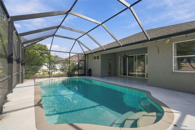 4006 30th Ln E, Bradenton, FL 34208