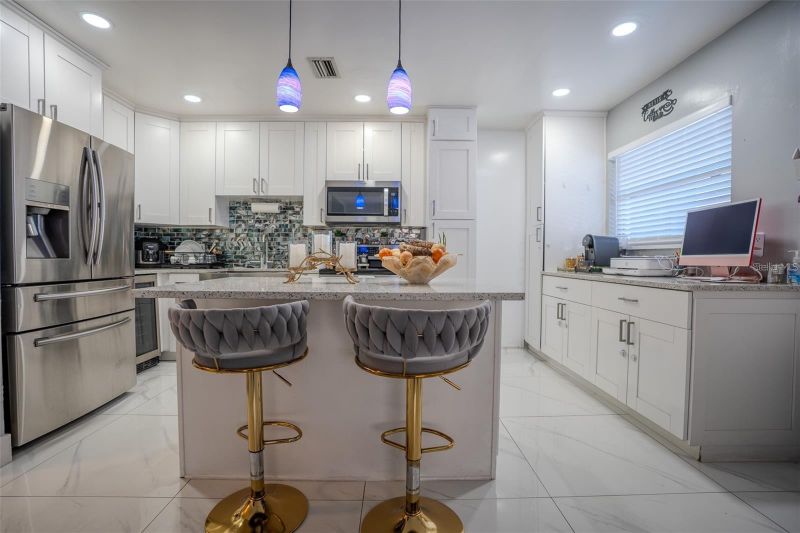 6480 34th Ter N, St Petersburg, FL 33710