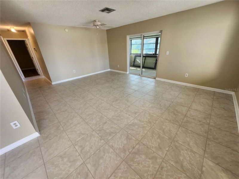 1418 14th Cir SE, Largo, FL 33771